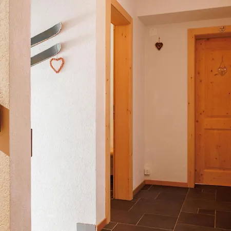 아파트 Les Cimes By Interhome 레 크로세트